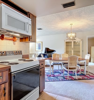 625 Brunswick Terrace, Deltona, FL