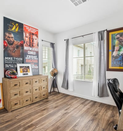 600 N. Carriage Hill Dr. #1045, Las Vegas, NV