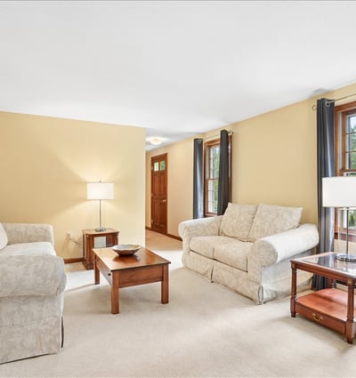 4 Lawson Farm Road, Londonderry, NH