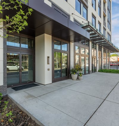 1 strathgowan avenue, Suite 710, Toronto, ON