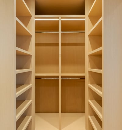 1 strathgowan avenue, Suite 710, Toronto, ON