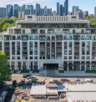 1 strathgowan avenue, Suite 710, Toronto, ON