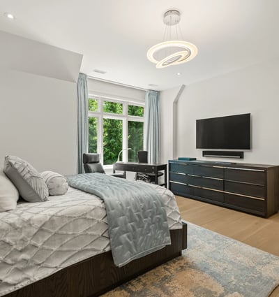 5 Pine Forest Road, North York, ON