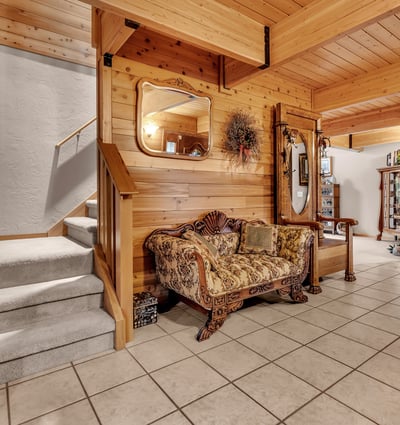 17325 Nicklaus Court, Weed, CA