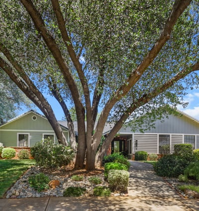 2364 La Madre Court, Redding, CA