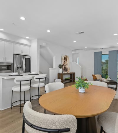250 Novel, Irvine, CA