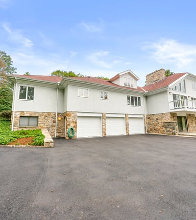 21 Harkim Road, Greenwich, CT