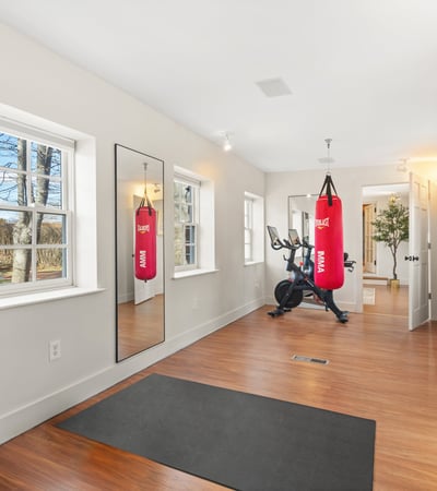 91 Algonquin Road, Fairfield, CT