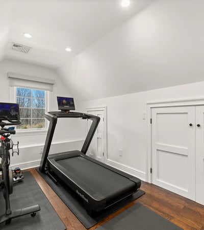 6 Carpenters Brook Road, Greenwich, CT