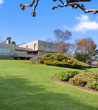 39 Chippechaug Trail, Mystic, CT