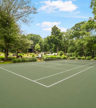 17 Pine Ridge Road, Woodbridge, CT