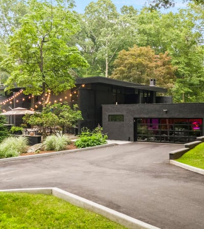 17 Pine Ridge Road, Woodbridge, CT