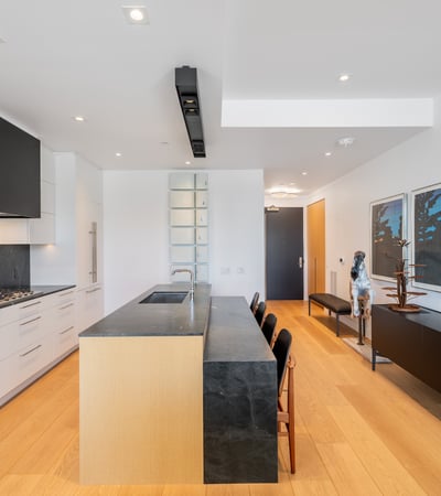 1 Strathgowan Ave suite 710, Toronto, ON