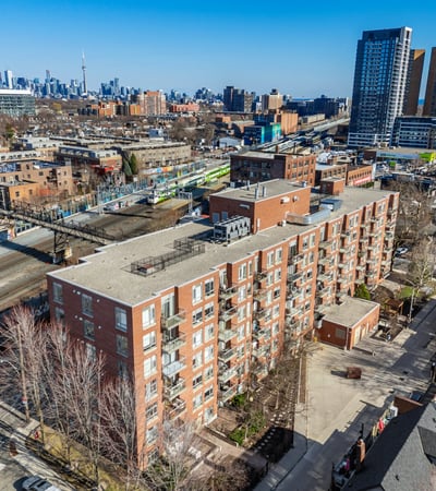 2495 Dundas St W #305, Toronto, ON