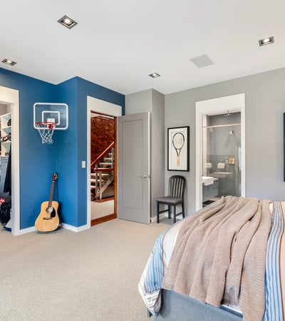 24 Glenview Ave, Toronto, ON
