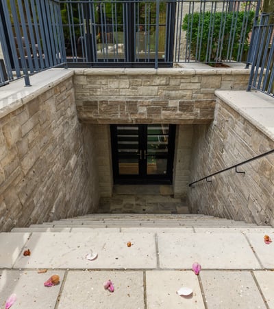 24 Glenview Ave, Toronto, ON
