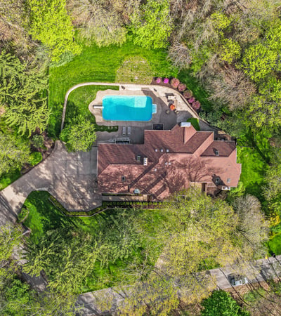 609 Lincoln Road, Bradford Woods, PA