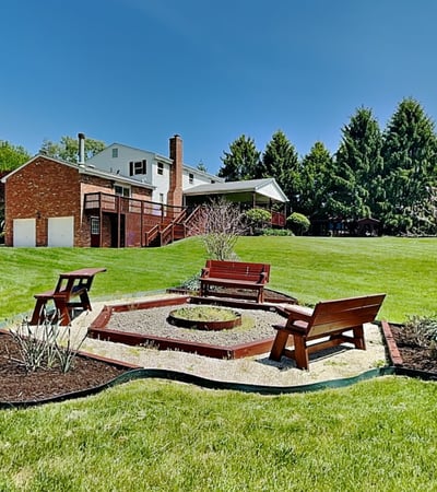 4216 Clendenning Road, Gibsonia, PA