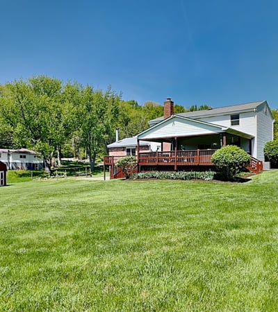 4216 Clendenning Road, Gibsonia, PA