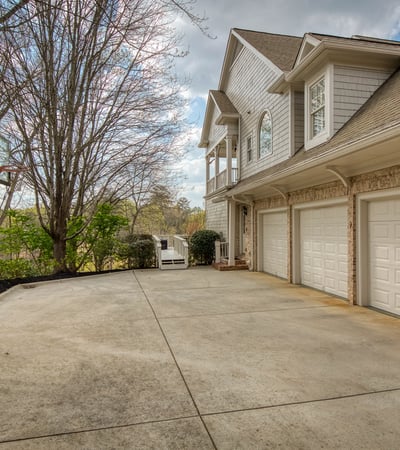 1325 Rolling Links Drive, Milton, GA