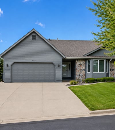 1222 Hidden Fields Dr, West Bend, WI