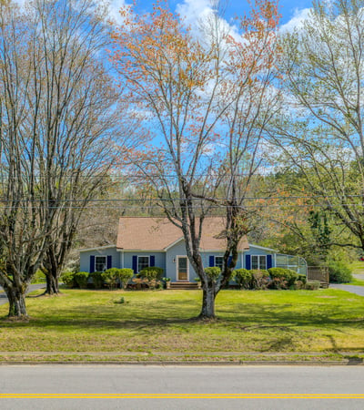 2667 White Chapel Road, Lively, VA