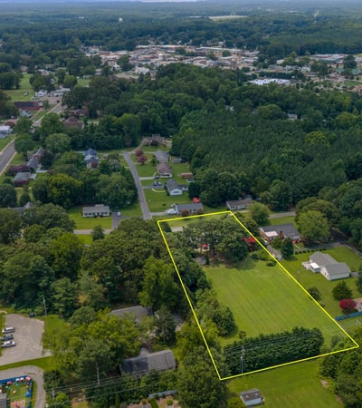 42 Venable Dr, Kilmarnock, VA