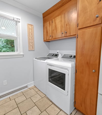 42 Venable Dr, Kilmarnock, VA