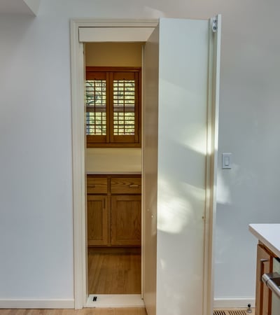 9025 NW Ash St., Portland, OR