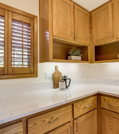 9025 NW Ash St., Portland, OR