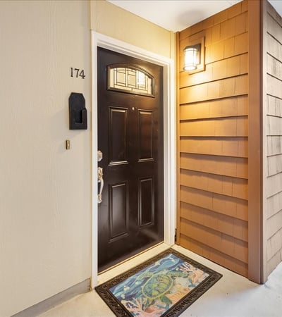174 Oswego Summit, Lake Oswego, OR