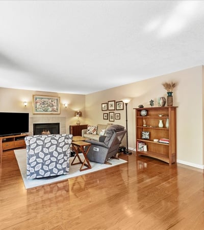 174 Oswego Summit, Lake Oswego, OR