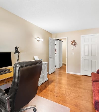 174 Oswego Summit, Lake Oswego, OR