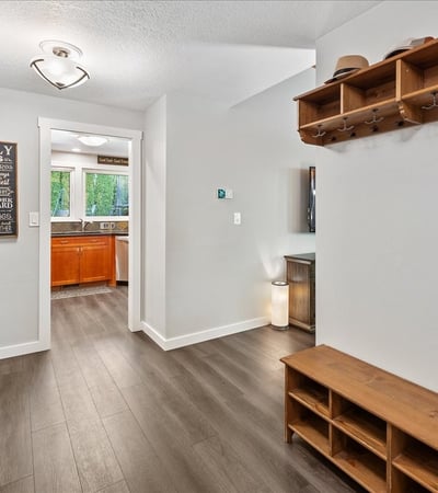 6990 SW Heath Pl, Beaverton, OR