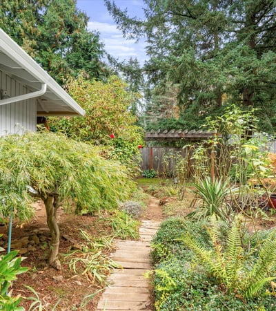 6238 SW McEwan Rd, Lake Oswego, OR