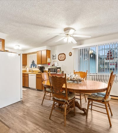 220/222 SE 3rd Ave, Canby, OR