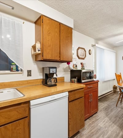 220/222 SE 3rd Ave, Canby, OR