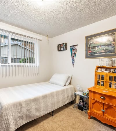 220/222 SE 3rd Ave, Canby, OR