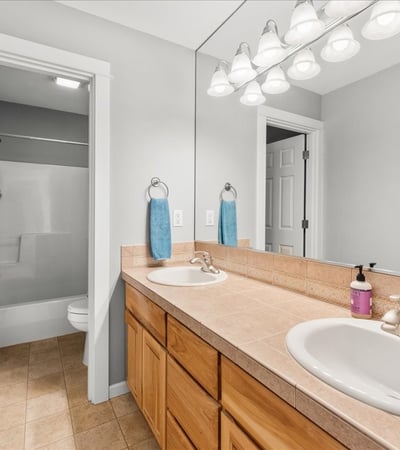 5396 SE Frances Ct, Hillsboro, OR