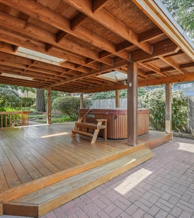 14650 NE Russell Court, Portland, OR
