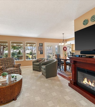 15930 SW Greens Way, Portland, OR