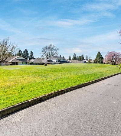 15930 SW Greens Way, Portland, OR