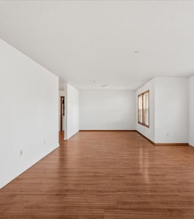 12402 Cominger Dr, Oregon City, OR