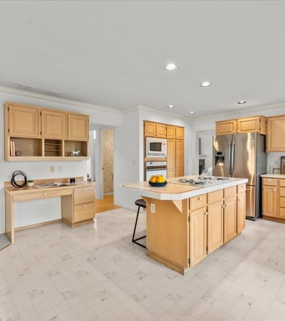 16605 SW Sumac St, Beaverton, OR