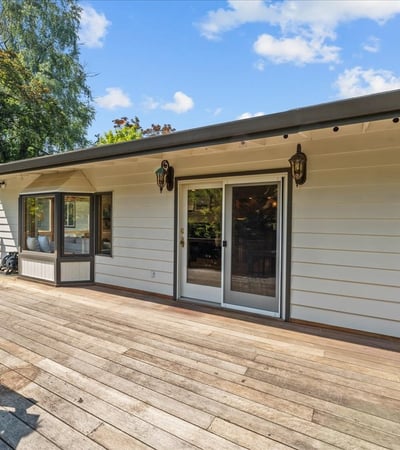 9150 SW Salmon St, Portland, OR