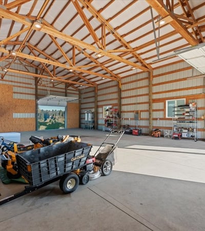 13920 S Lucia Lane, Mulino, OR