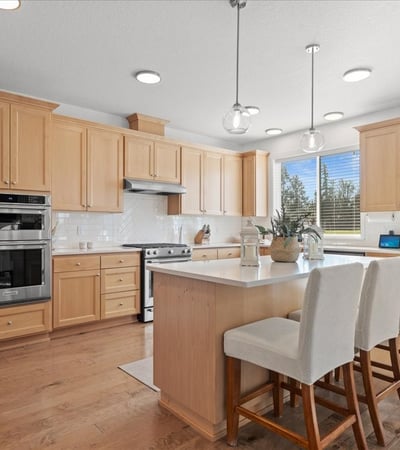 13920 S Lucia Lane, Mulino, OR