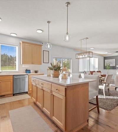 13920 S Lucia Lane, Mulino, OR