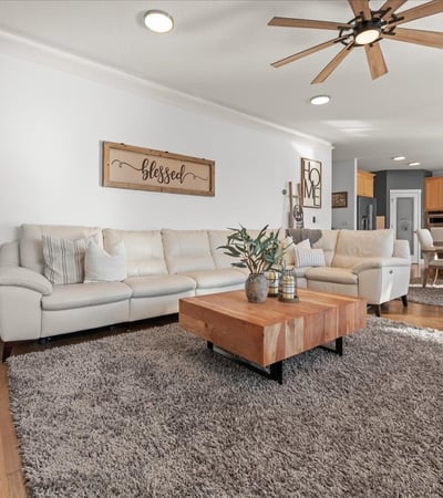 13920 S Lucia Lane, Mulino, OR