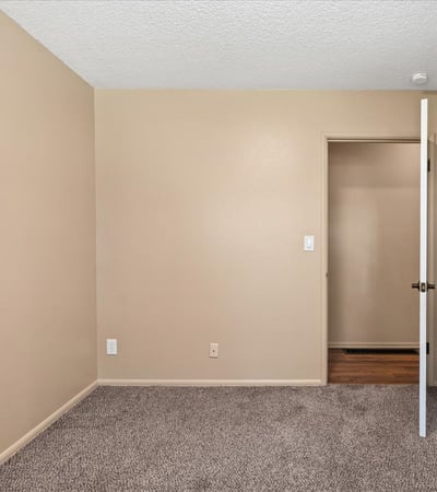 10100 SE Walnut Drive, Happy Valley, OR